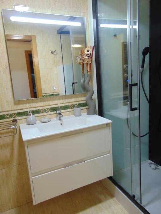 Apartamento Con Jardin Santiago de Compostela Exterior photo