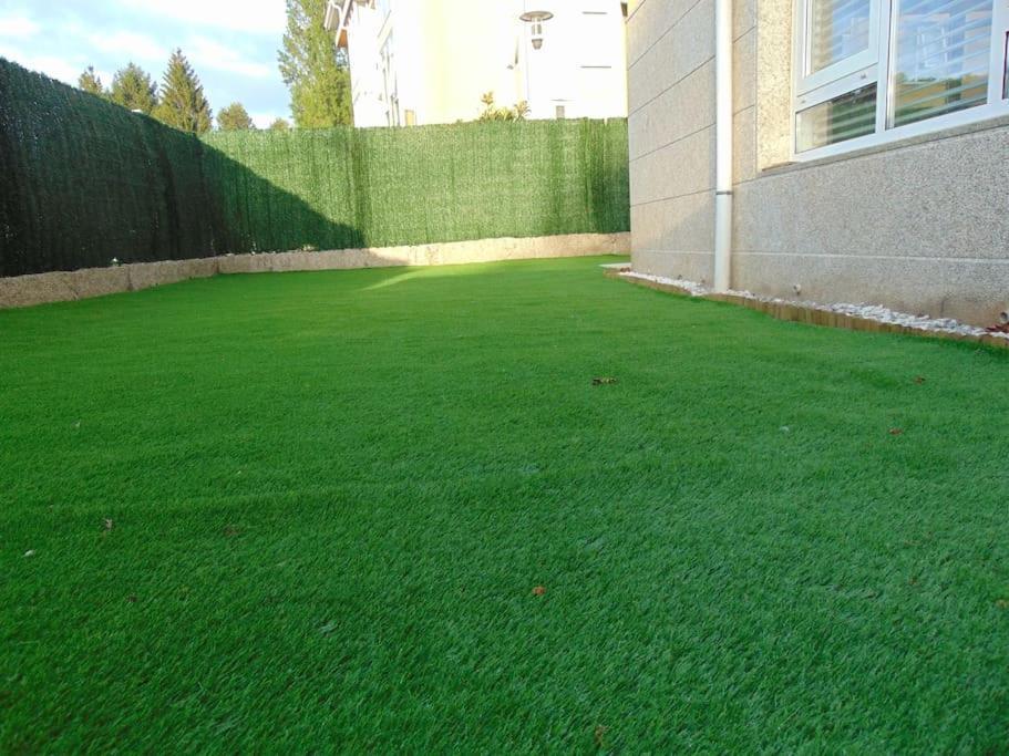 Apartamento Con Jardin Santiago de Compostela Exterior photo